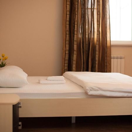 Sarai-Batu Guest House أتيراو المظهر الخارجي الصورة
